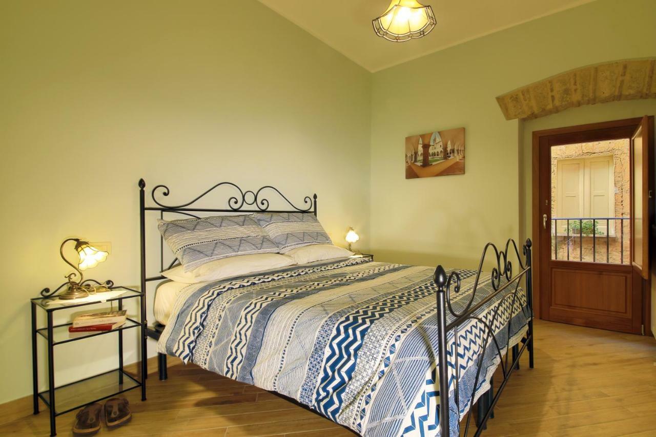 Casa Vacanze La Portella フォンディ エクステリア 写真