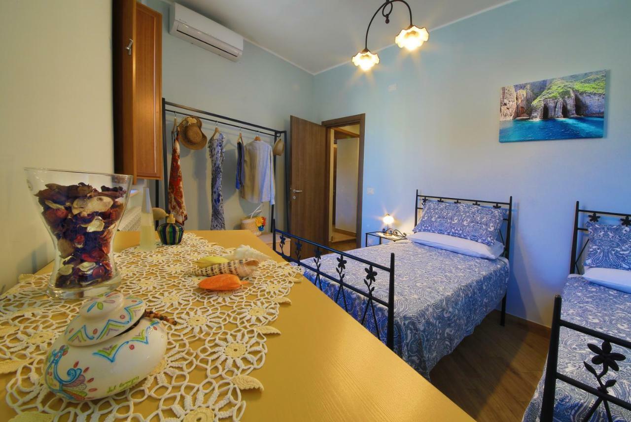 Casa Vacanze La Portella フォンディ エクステリア 写真