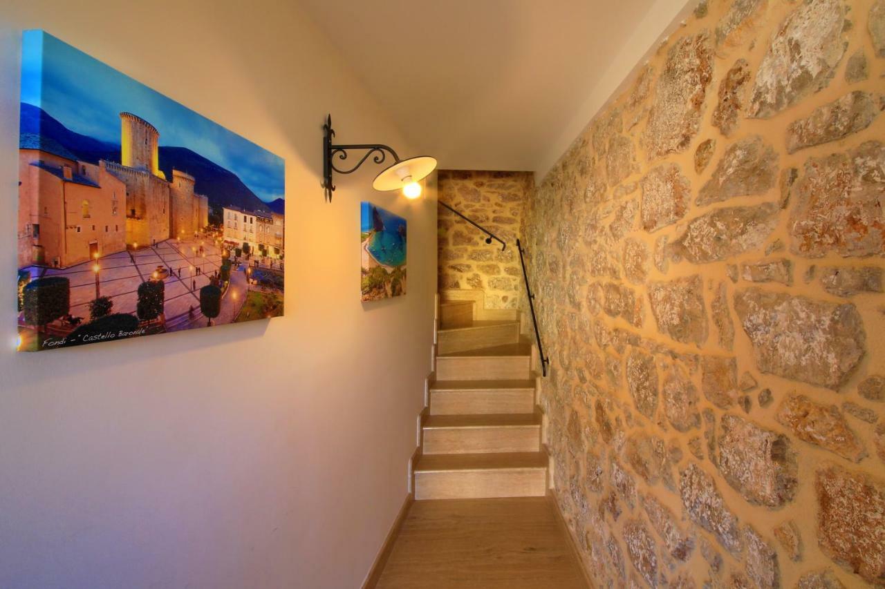 Casa Vacanze La Portella フォンディ エクステリア 写真