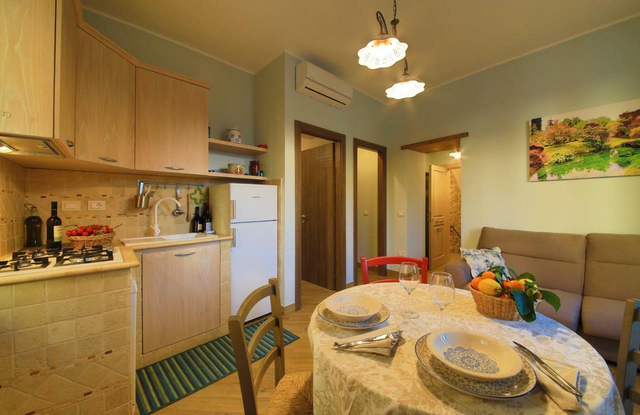 Casa Vacanze La Portella フォンディ エクステリア 写真