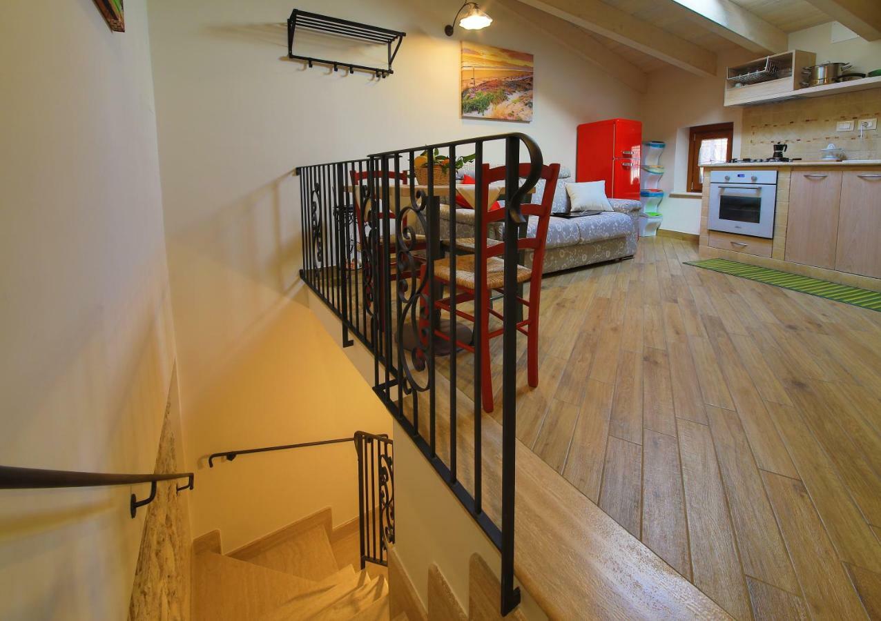 Casa Vacanze La Portella フォンディ エクステリア 写真